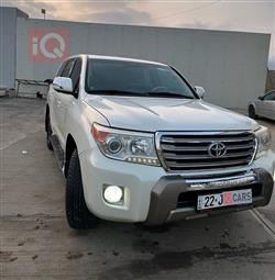 تۆیۆتا لاند کروزەر